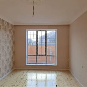 In Baku 68.0 m² house with 2.0 rooms is for sale - Image 2