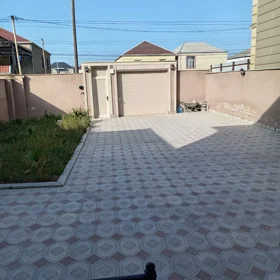 In Baku 170.0 m² house with 4.0 rooms is for sale - Image 2