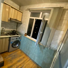 In Baku 50.0 m² apartment is for sale - Image 2