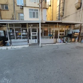 In Baku 96.0 m² commercial is for sale - Image 2
