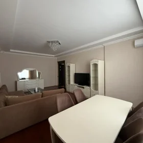 In Baku 115.0 m² apartment is for rent - Image 3