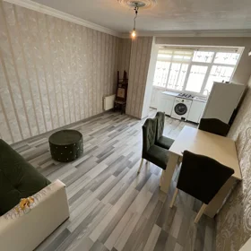 In Baku 50.0 m² apartment is for sale - Image 2