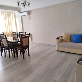 In Baku 120.0 m² apartment is for rent - Image 3