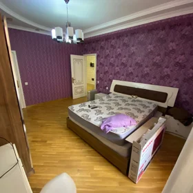 In Baku 145.0 m² apartment is for rent - Image 4