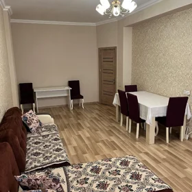 In Baku 70.0 m² apartment is for rent - Image 2