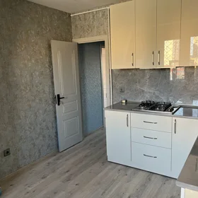 In Baku 60.0 m² apartment is for rent - Image 2