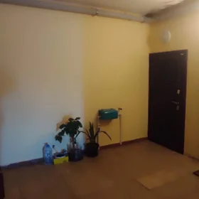 In Baku 93.0 m² apartment is for rent - Image 2