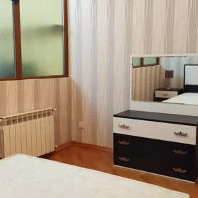 In Baku 75.0 m² apartment is for rent - Image 3