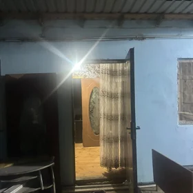 In Baku 50.0 m² house with 2.0 rooms is for rent - Image 3
