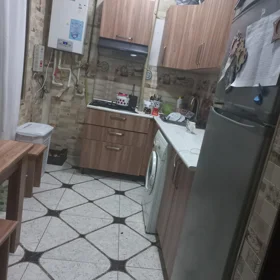 In Khirdalan 58.0 m² apartment is for sale - Image 3