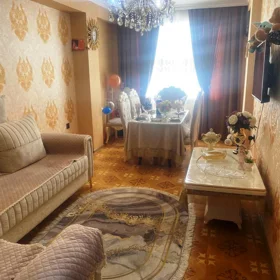 In Baku 83.0 m² apartment is for sale - Image 2