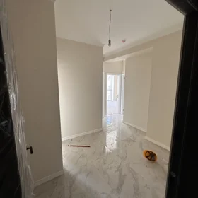 In Baku 76.0 m² apartment is for sale - Image 3