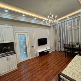 In Baku 90.0 m² apartment is for rent - Image 2