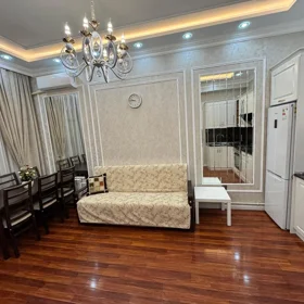 In Baku 90.0 m² apartment is for rent - Image 3