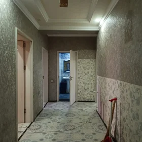 In Khirdalan 60.0 m² apartment is for rent - Image 5
