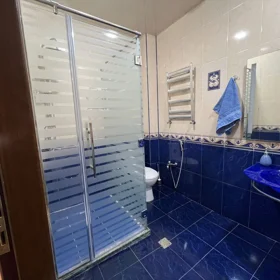 In Baku 65.0 m² apartment is for rent - Image 3