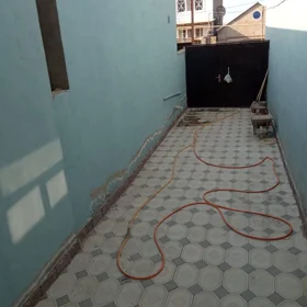In Baku 75.0 m² house with 3.0 rooms is for sale - Image 3
