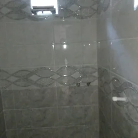 In Baku 75.0 m² house with 3.0 rooms is for sale - Image 5