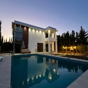 In Sumgayit 226.0 m² house with 7.0 rooms is for sale