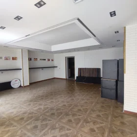 In Khirdalan 168.0 m² commercial is for rent