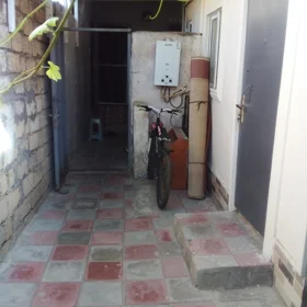 In Khirdalan 25.0 m² house with 1.0 rooms is for rent - Image 5
