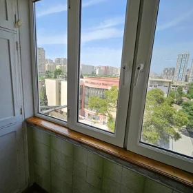 In Baku 100.0 m² apartment is for rent - Image 4