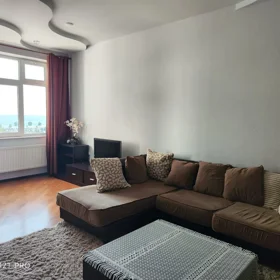 In Baku 70.0 m² apartment is for rent - Image 4