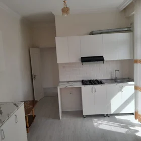 In Baku 120.0 m² apartment is for rent - Image 3