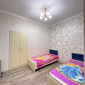 In Baku 110.0 m² apartment is for rent - Image 5