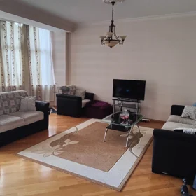 In Baku 120.0 m² apartment is for rent - Image 4