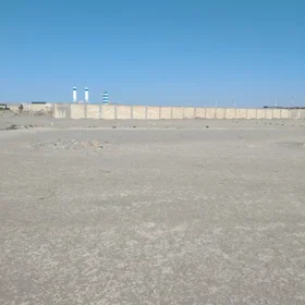 In Baku nan acre land is for sale - Image 4