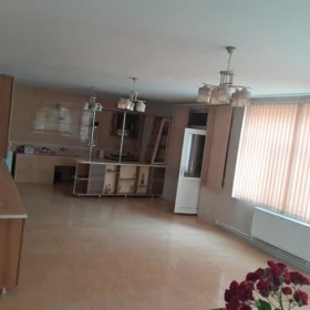 In Baku 400.0 m² house with 10.0 rooms is for sale - Image 5