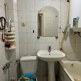 In Baku 38.0 m² apartment is for sale - Image 5
