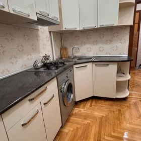 In Baku 60.0 m² apartment is for rent - Image 4