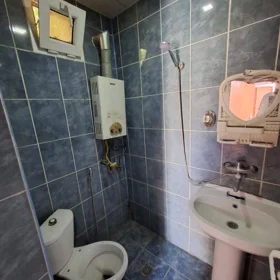 In Khirdalan 35.0 m² house with 1.0 rooms is for rent - Image 4