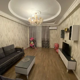 In Khirdalan 74.0 m² apartment is for sale - Image 5