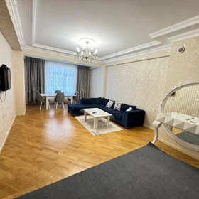 In Baku 105.0 m² apartment is for rent - Image 3