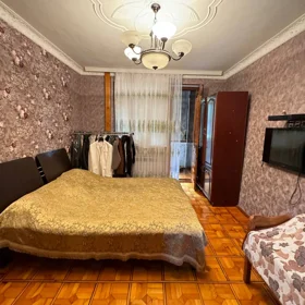 In Baku 110.0 m² apartment is for sale - Image 5
