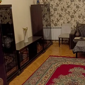 In Baku 100.0 m² house with 2.0 rooms is for rent - Image 3