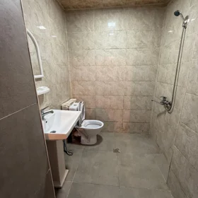 In Khirdalan 50.0 m² apartment is for sale - Image 5