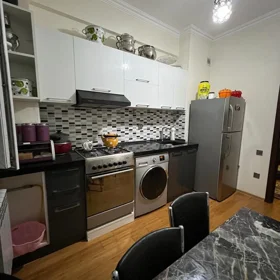 In Khirdalan 65.0 m² apartment is for rent - Image 5