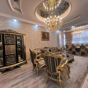 In Baku 105.0 m² apartment is for sale - Image 2