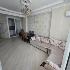 In Baku 70.0 m² apartment is for rent - Image 3