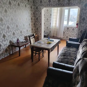 In Baku 110.0 m² apartment is for rent - Image 5