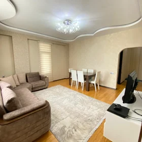 In Baku 92.0 m² apartment is for sale - Image 3