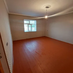 In Baku 95.0 m² house with 3.0 rooms is for sale - Image 5