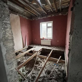 In Baku 179.0 m² house with 7.0 rooms is for sale - Image 4