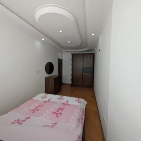 In Baku 140.0 m² apartment is for rent - Image 5
