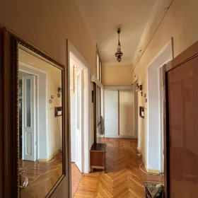 In Baku 101.0 m² apartment is for sale - Image 2