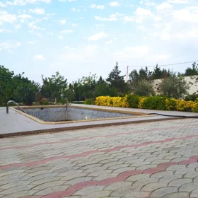 In Baku 270.0 m² house with 9.0 rooms is for sale - Image 4